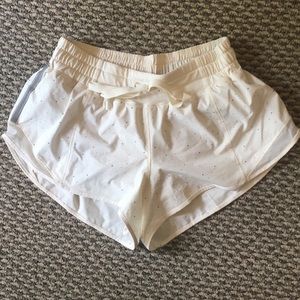 Lululemon Hotty Hot shorts